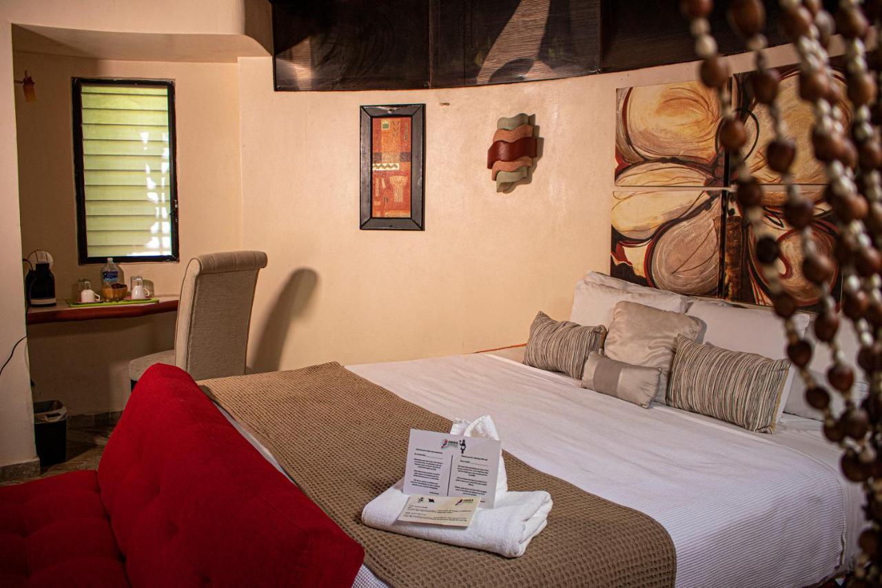 Cocos Cabanas Playa Del Carmen Adults Only מראה חיצוני תמונה